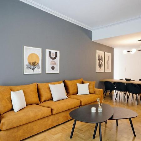 Elegant Big Apartment In Athens Center With Balcony Dış mekan fotoğraf