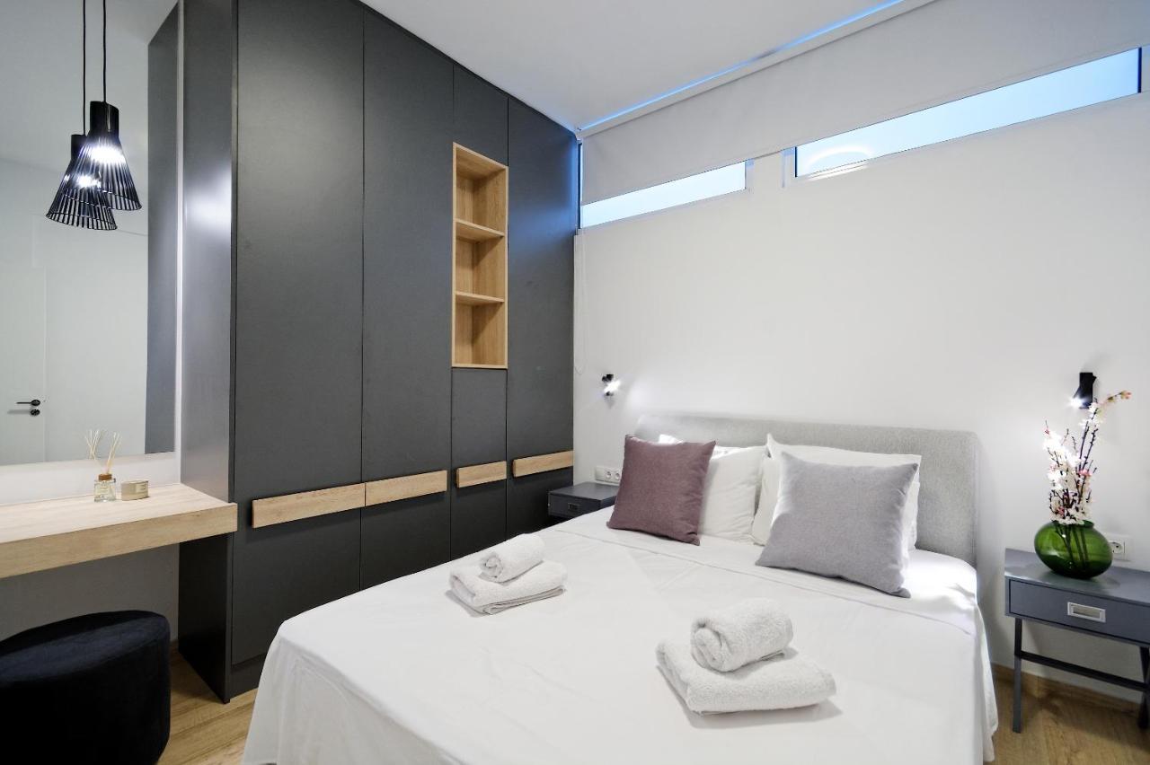 Elegant Big Apartment In Athens Center With Balcony Dış mekan fotoğraf