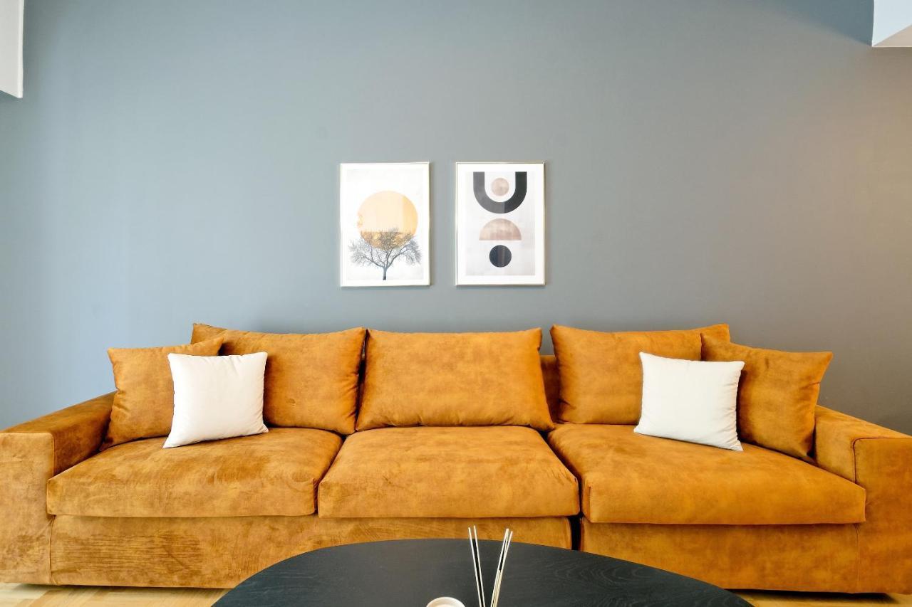 Elegant Big Apartment In Athens Center With Balcony Dış mekan fotoğraf