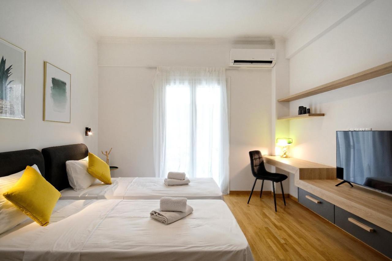 Elegant Big Apartment In Athens Center With Balcony Dış mekan fotoğraf